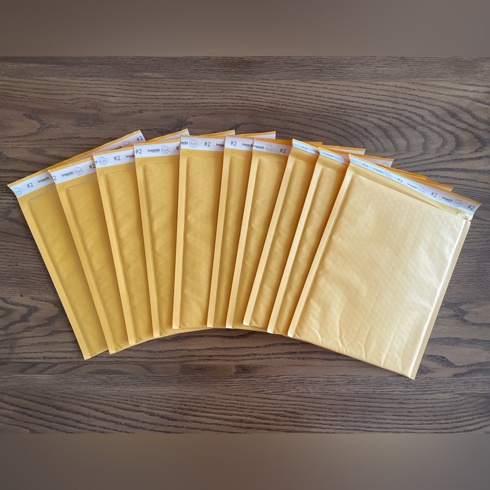8.5” X 12” Kraft Bubble Mailers #2 - set of 10 - NEW